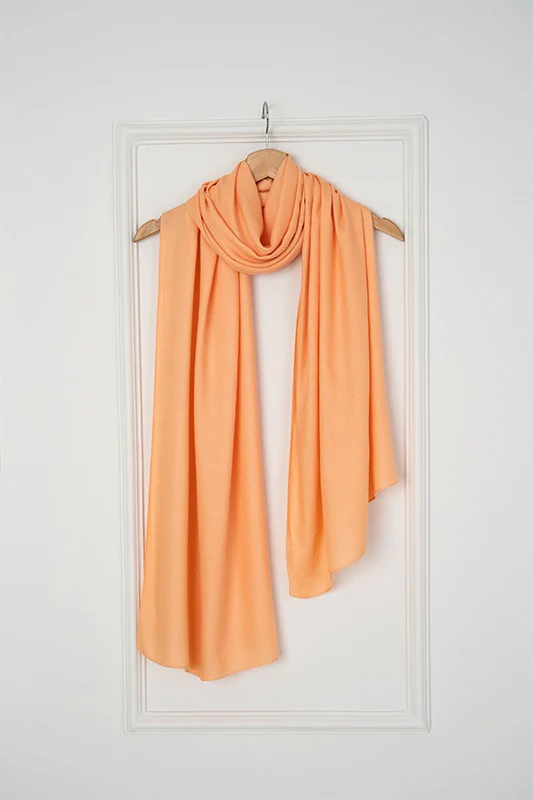 Apricot Elegance - Image 8