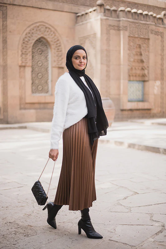 Black Elegance - Image 12