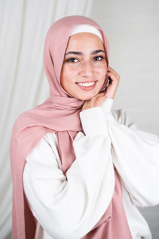 Blush Elegance - Image 12
