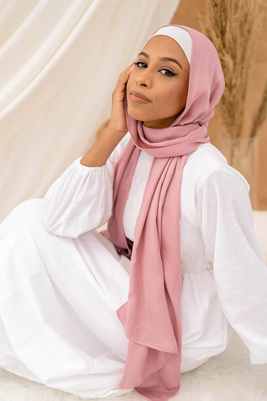 Blush Elegance - Image 8