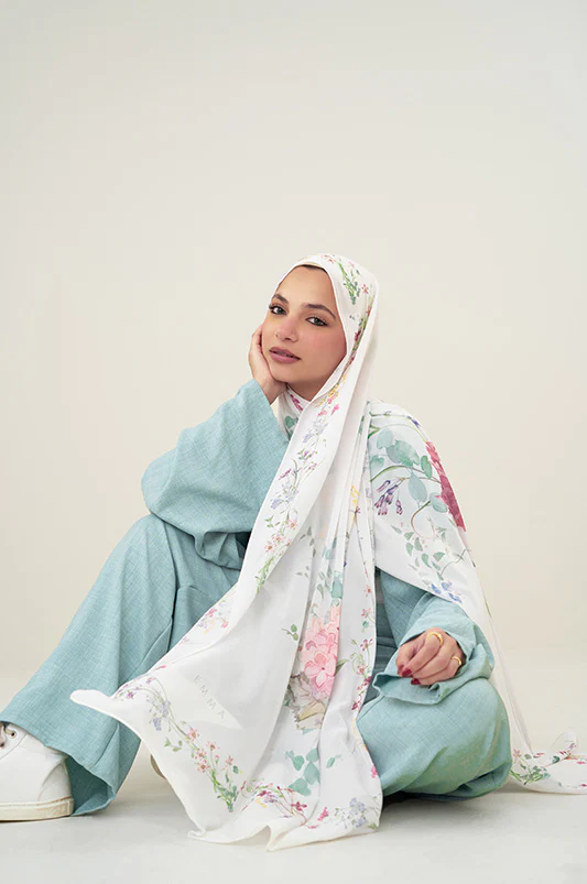Camellia in Chiffon - Image 11