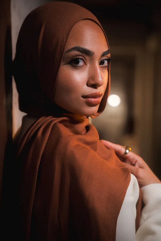 Cinnamon Elegance - Image 4