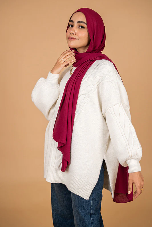 Cranberry Elegance - Image 5