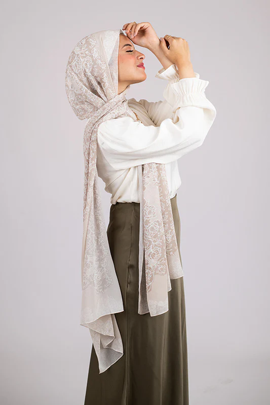 French Lace - Image 2