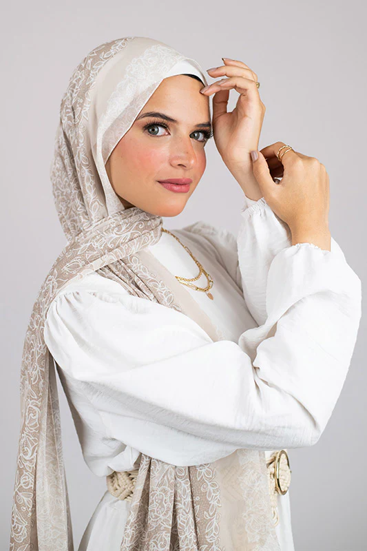 French Lace - Image 3