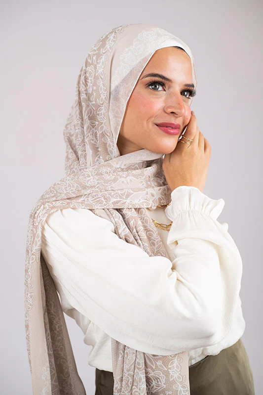 French Lace - Image 7