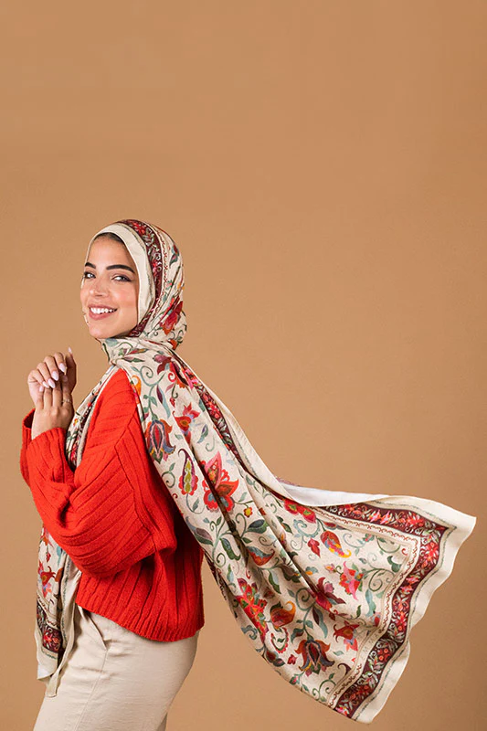 Graceful Passion in Modal - Image 8