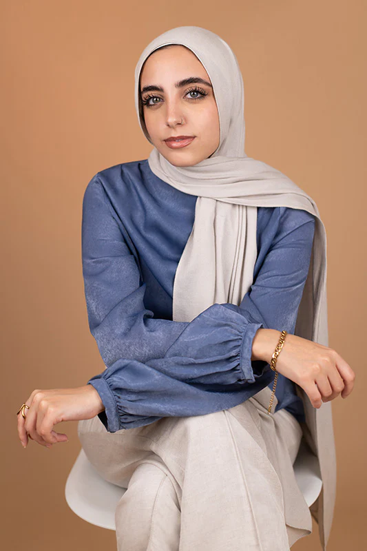 Grey Elegance - Image 18