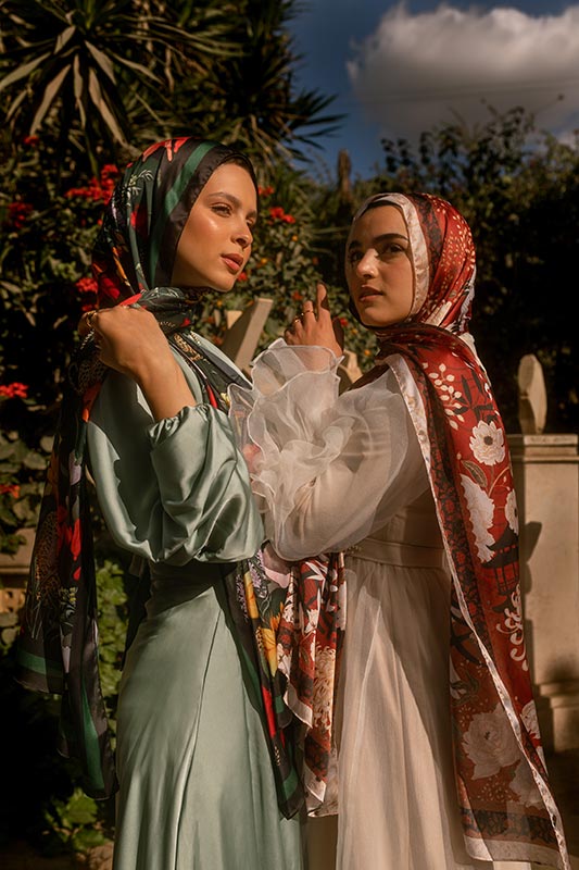 Mulan in Satin - Image 15