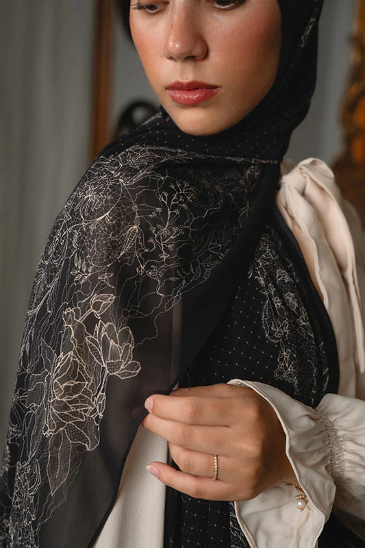 Odette - Image 8