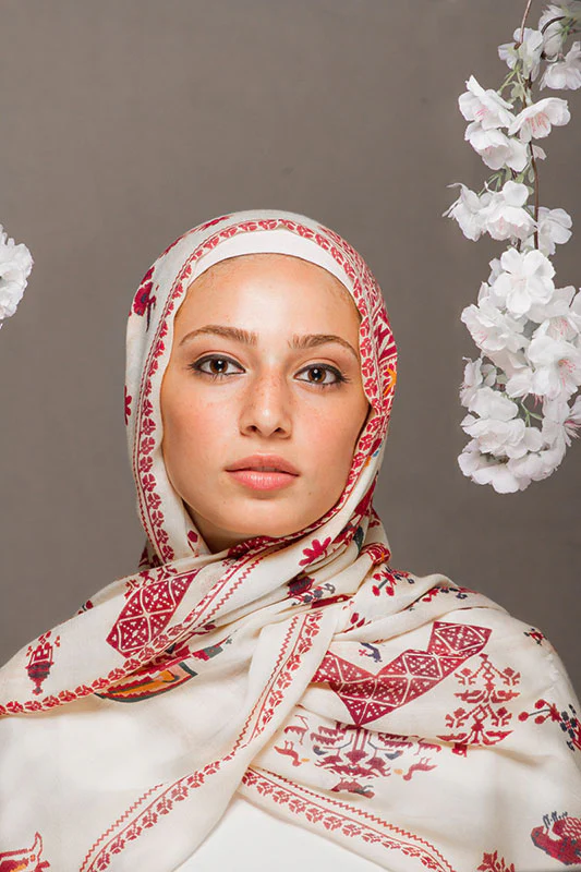 Persian Queen - Image 13