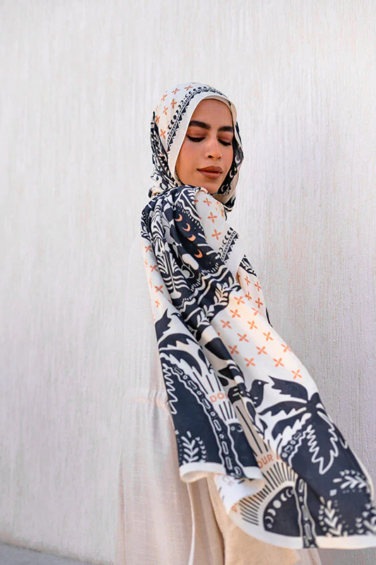 Qamariya - Image 7