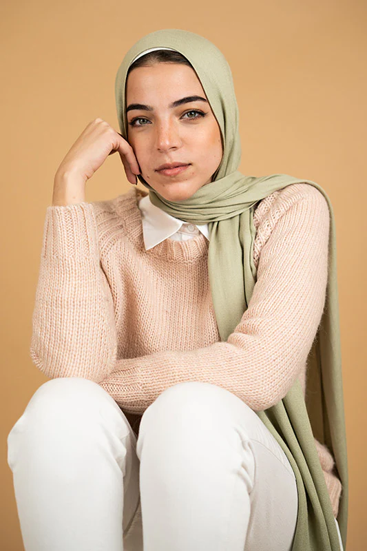 Sage Elegance - Image 2