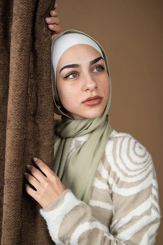Sage Elegance - Image 6