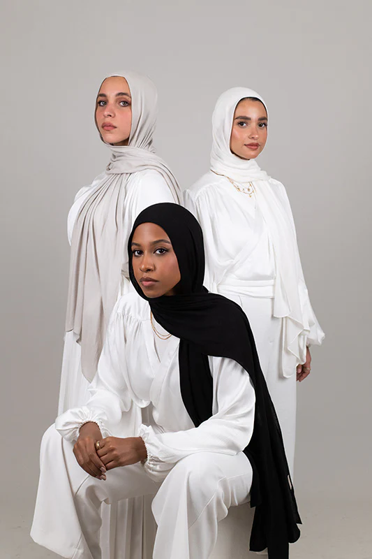 White Elegance - Image 8