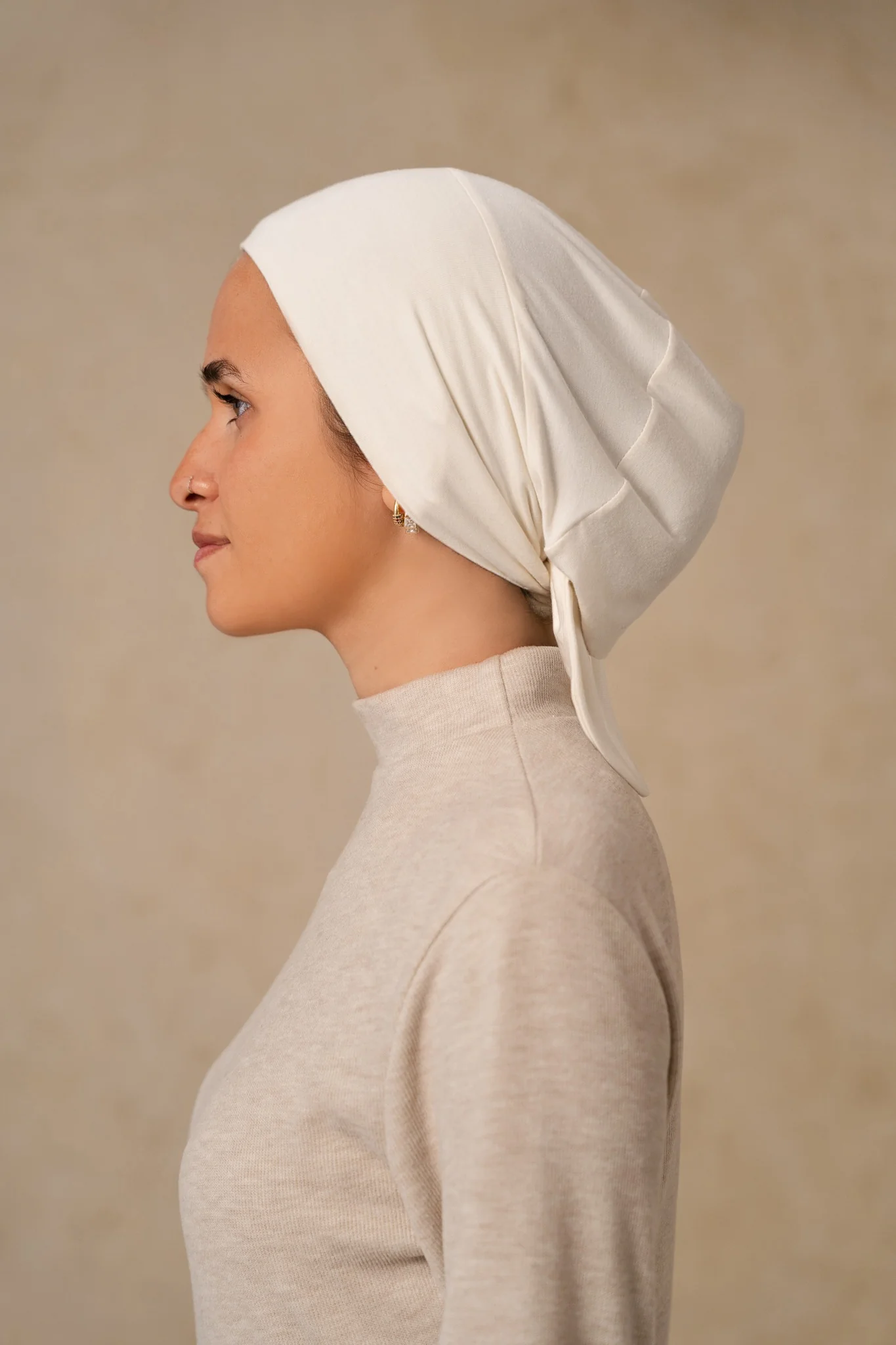 White Undercap